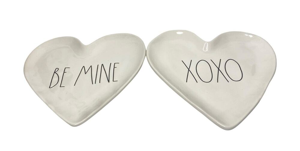 RAE DUNN HEARTH SHAPED SET OF 2 TRAYS, FOOD TRAY, JEWELRY TRAY.